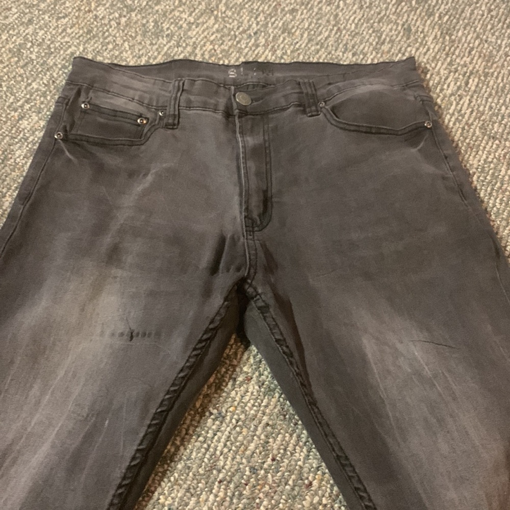 Men’s slim fit denim jeans. NWOT.